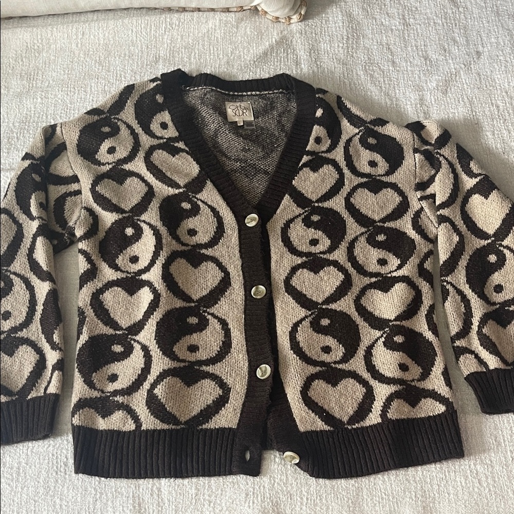 Chaser Brown & Cream Ying Yang & Heart Jacquard Cardigan Sweater